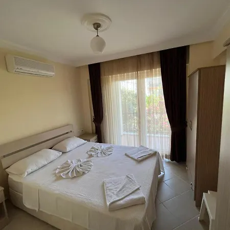 Botanic Gardens Sitesi Lily5 منتزه العطل