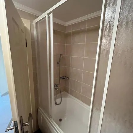 منتزه العطل Botanic Gardens Sitesi Lily5 دالامان